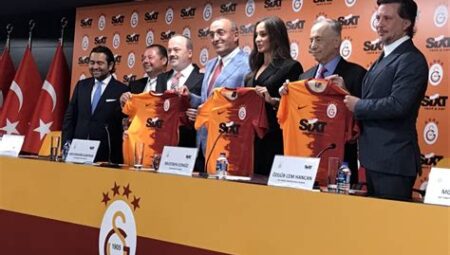 Galatasaray’ın Yeni Sponsor Anlaşmaları